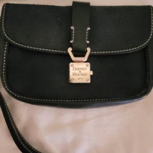 4 Wristlet purse varios brand